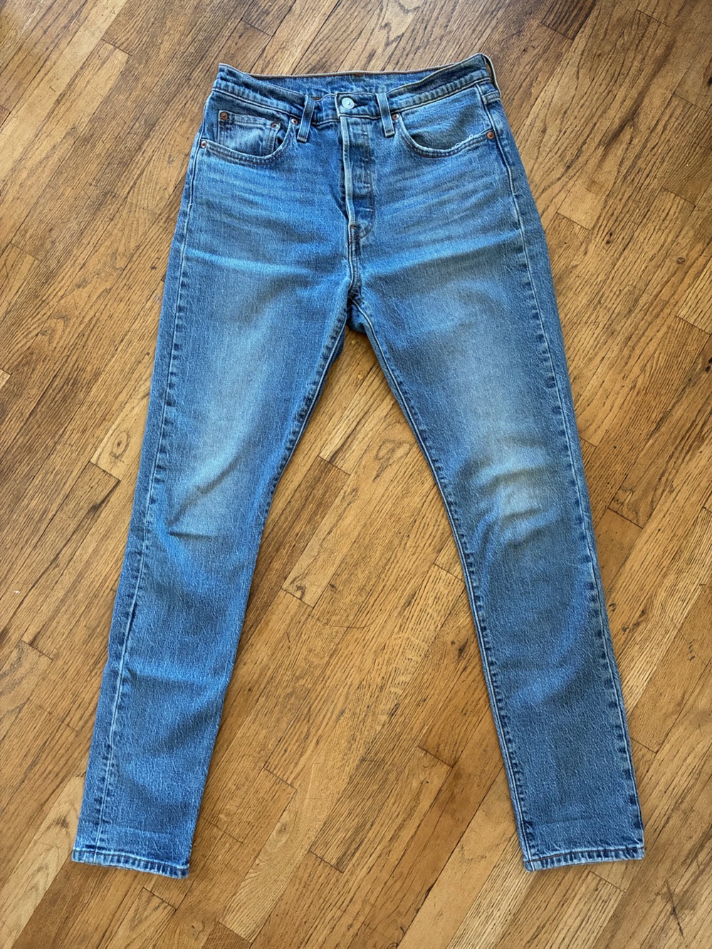 Levi's 501 Light Blue Denim Jeans size 28